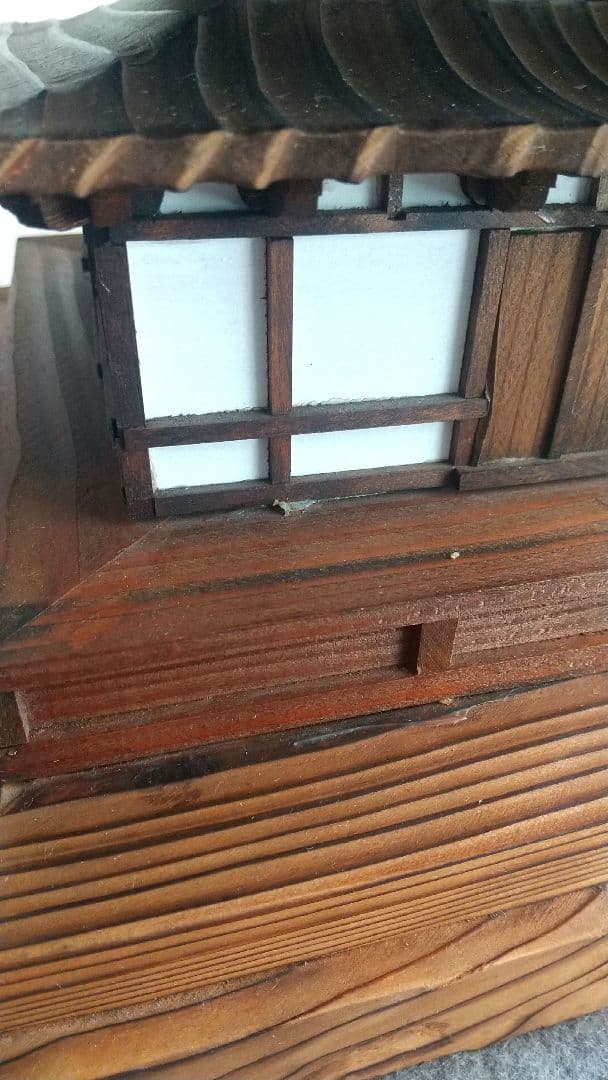 ヴィンテージ　木製　三重塔　高さ約56cm