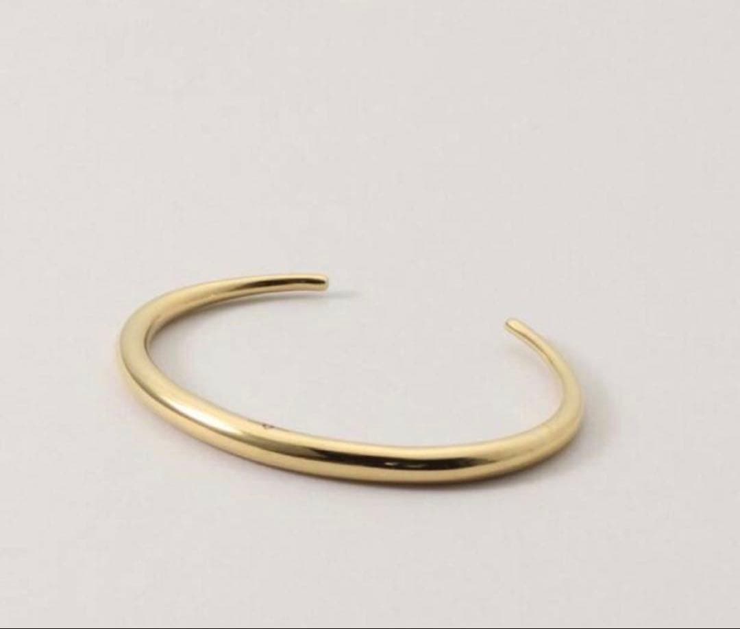 Gabriela Artigas ガブリエラアルティガス大人気Cバングルゴールド