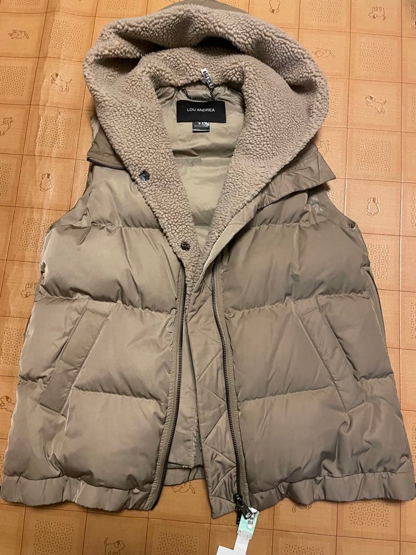 【LOU ANDREA/ルーアンドレア】２WAY DOWN VEST