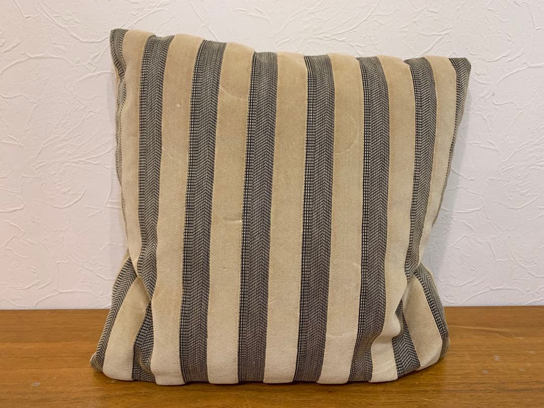 N0722-07★FENDI フェンディ ストライプ柄クッション 2個セット