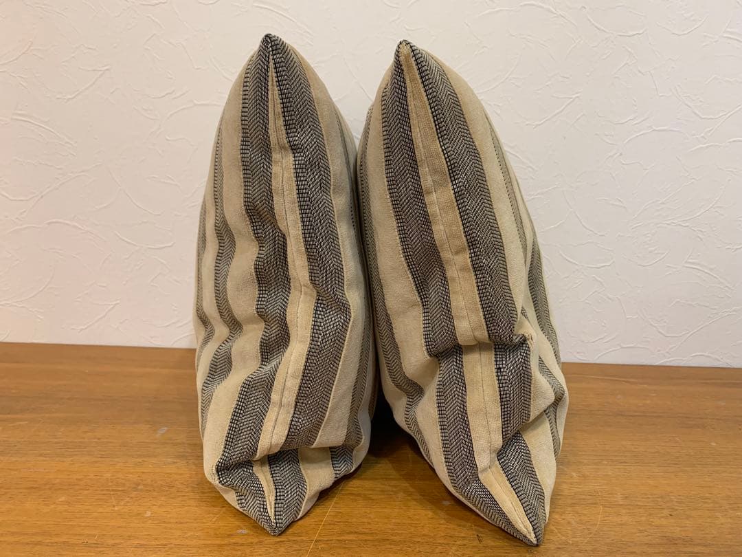 N0722-07★FENDI フェンディ ストライプ柄クッション 2個セット