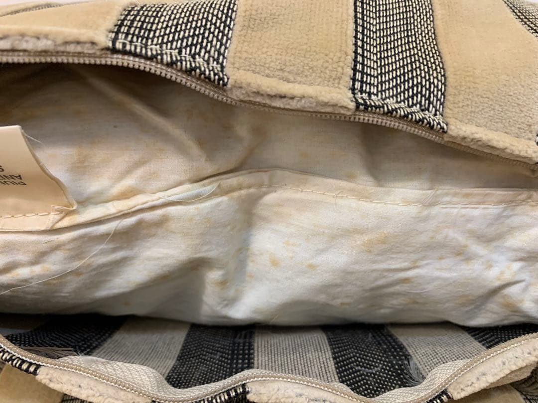 N0722-07★FENDI フェンディ ストライプ柄クッション 2個セット