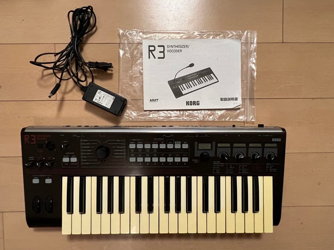 KORG R3 シンセサイザー・ボコーダー