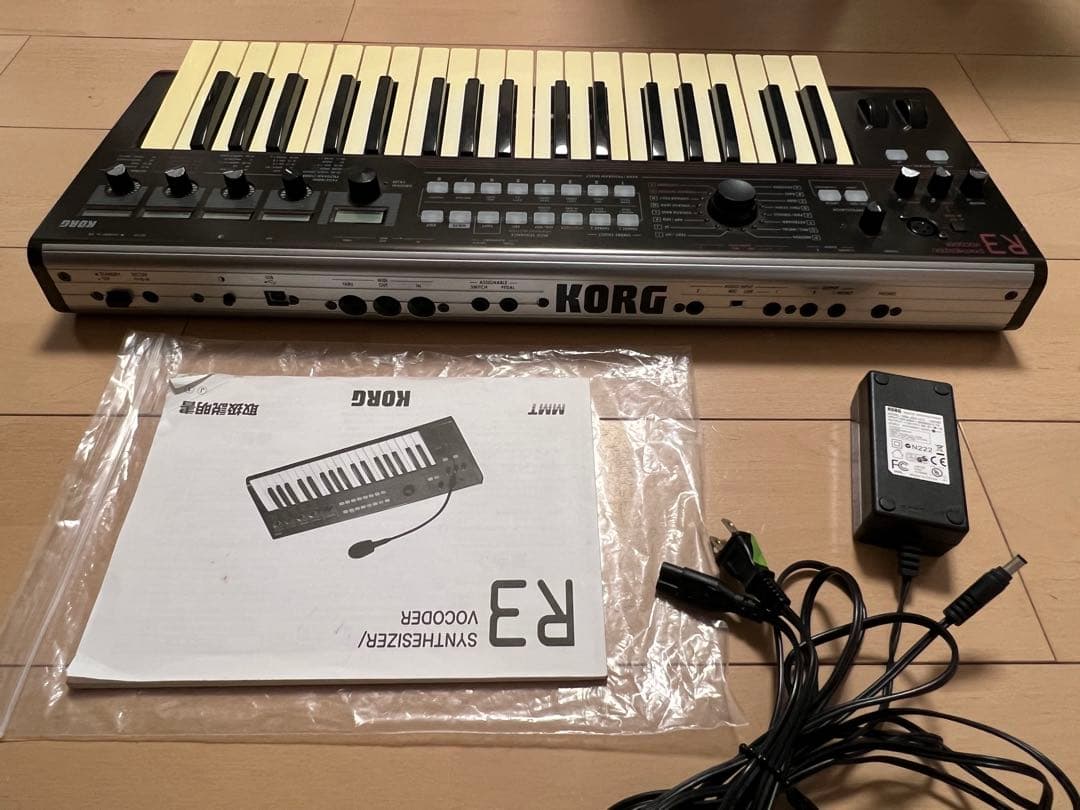 KORG R3 シンセサイザー・ボコーダー