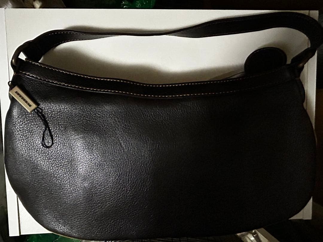 バーバリーバッグ未使用に近い