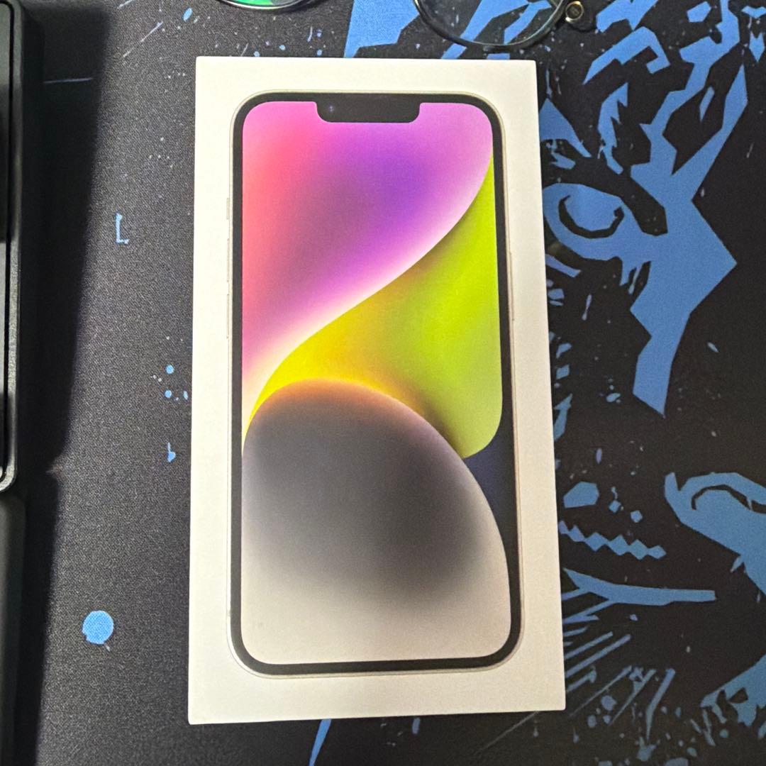 Apple iPhone 14 ホワイト 本体 箱付き　24時間以内発送‼️