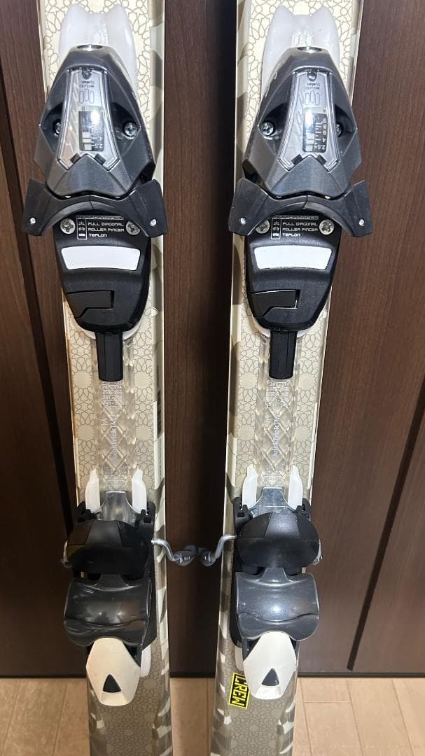 【tire】ELAN カービングスキー152