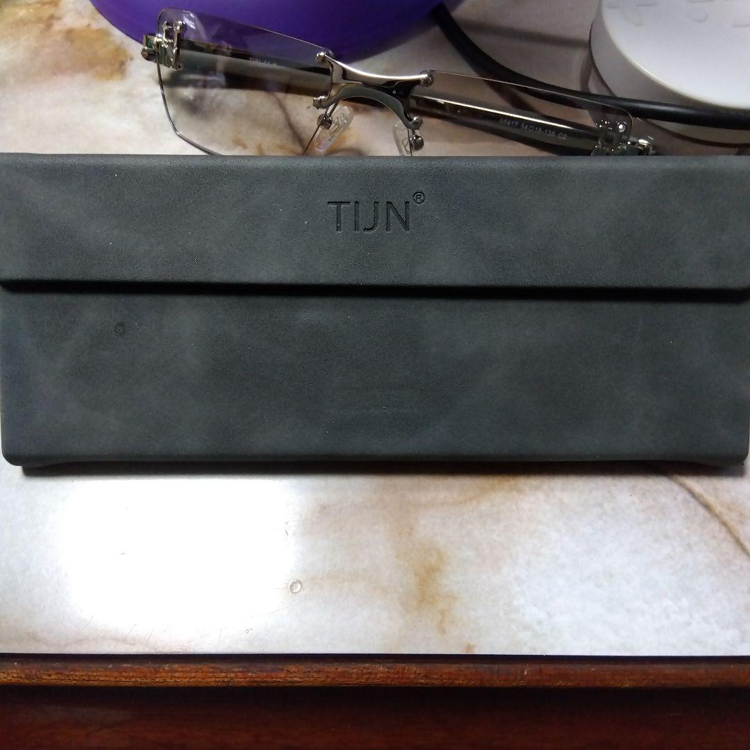 tijn eyewear リムレスメガネ サングラス
