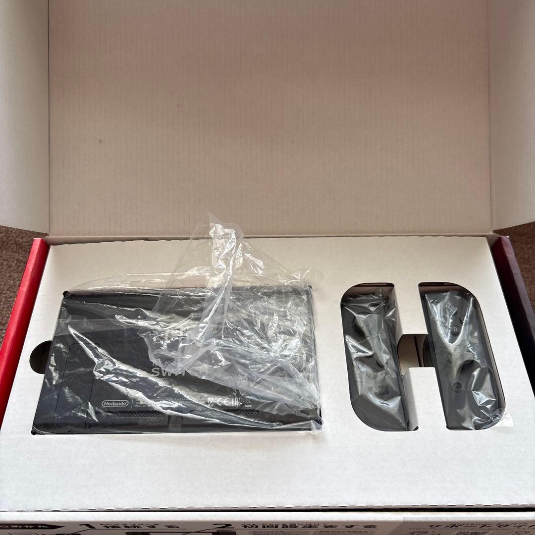 ま*し様 Nintendo Switch 本体 ブラック