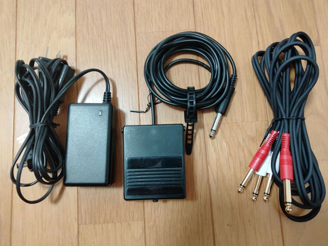 【美品】Roland シンセサイザーJUNO-G 128MBメモリ増設スタンド付