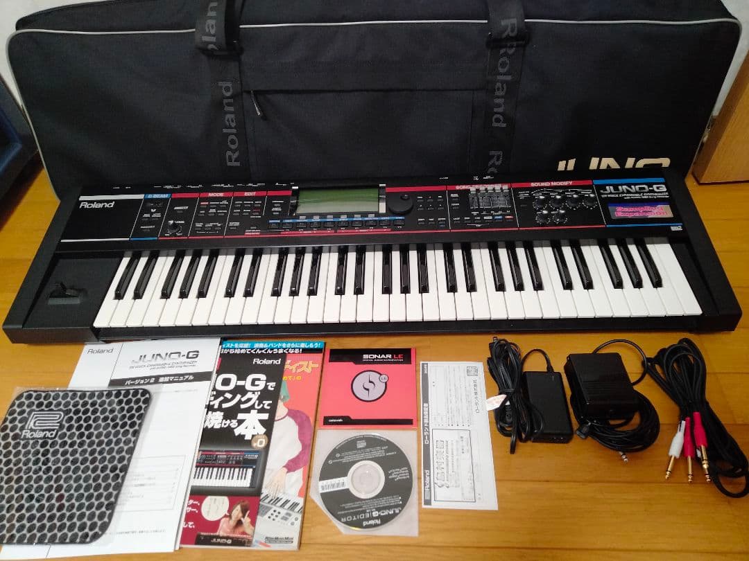 【美品】Roland シンセサイザーJUNO-G 128MBメモリ増設スタンド付