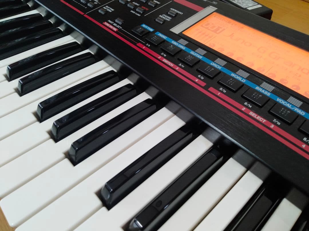 【美品】Roland シンセサイザーJUNO-G 128MBメモリ増設スタンド付