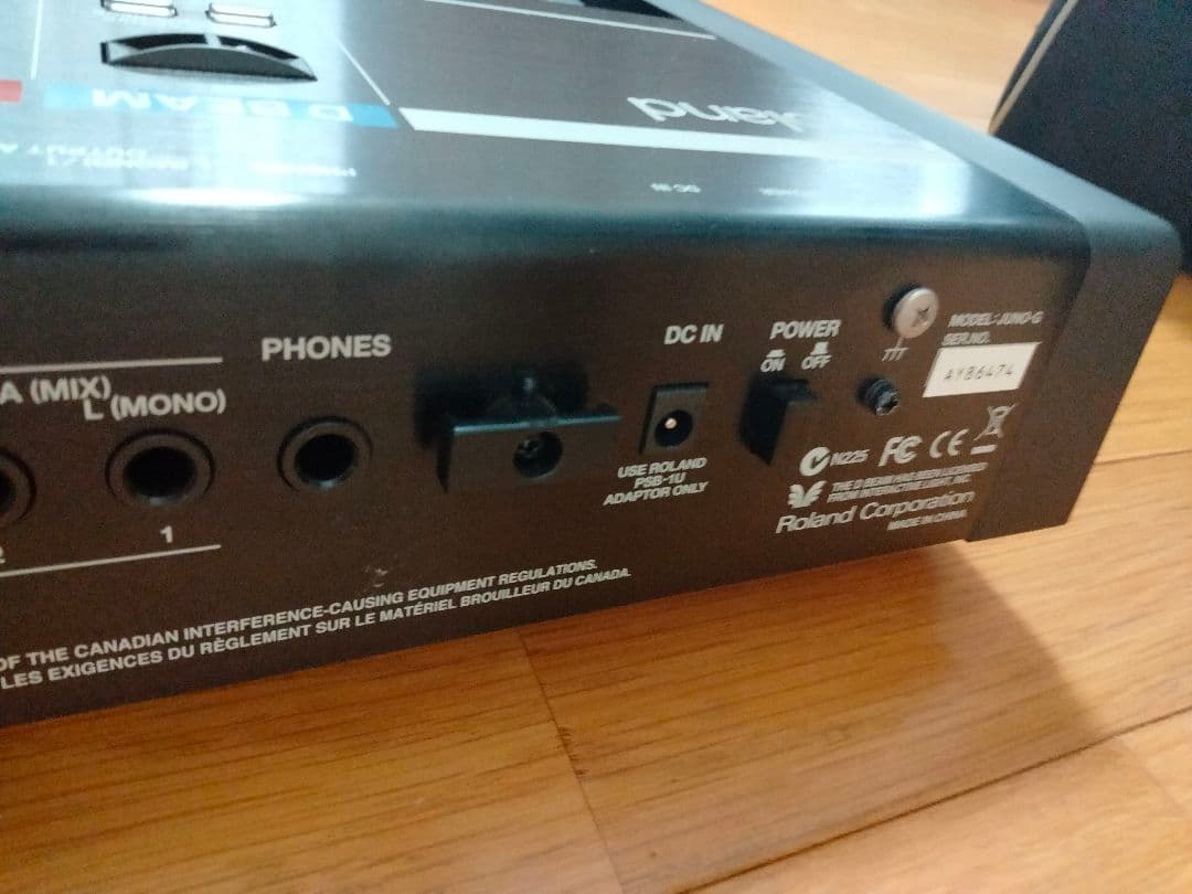 【美品】Roland シンセサイザーJUNO-G 128MBメモリ増設スタンド付