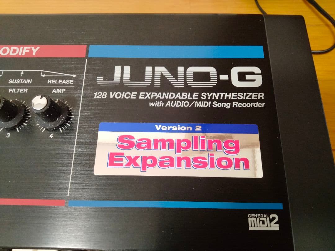 【美品】Roland シンセサイザーJUNO-G 128MBメモリ増設スタンド付