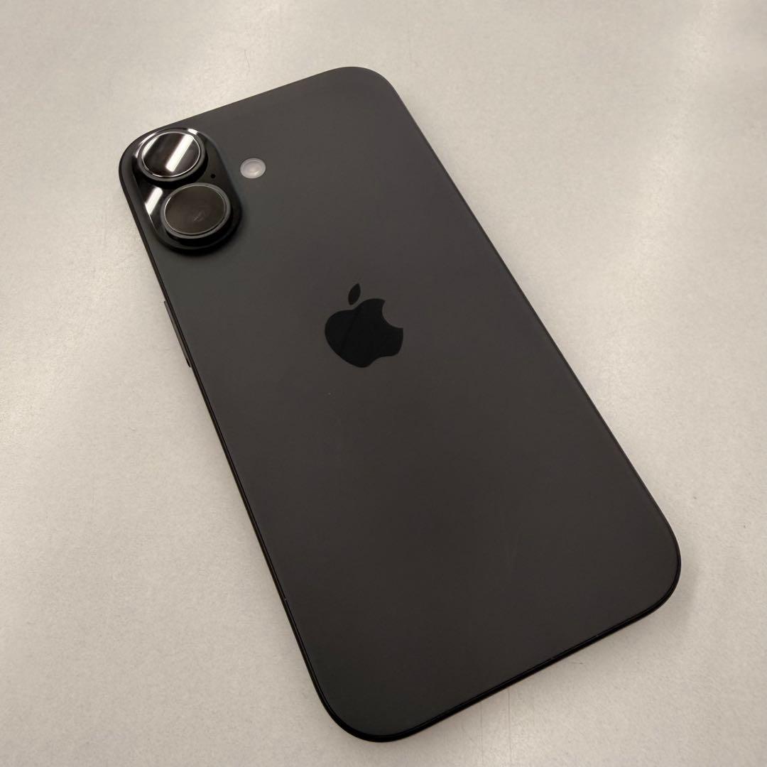 Apple iPhone16 128GB ブラック 美中古 スマホ