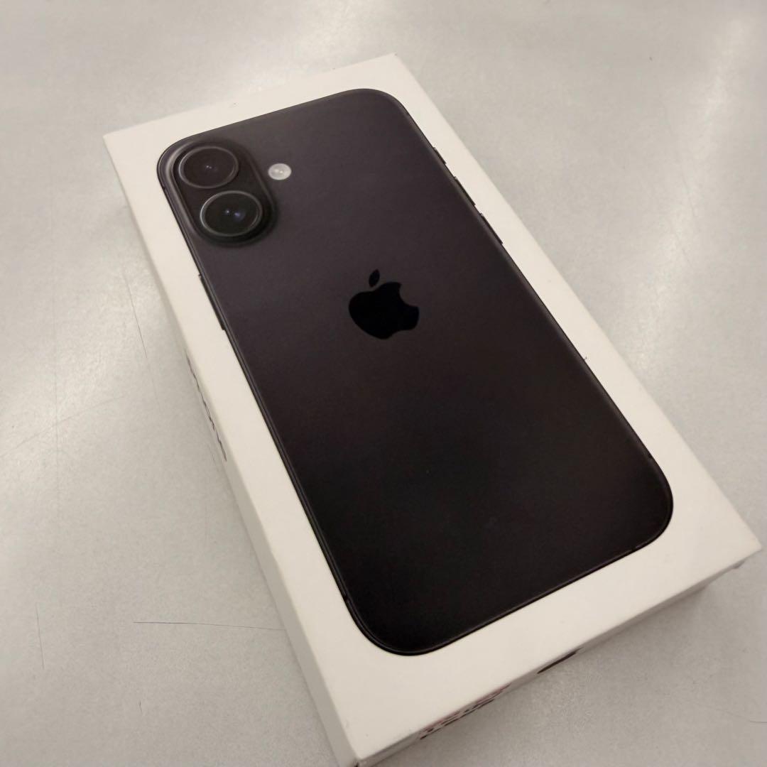 Apple iPhone16 128GB ブラック 美中古 スマホ