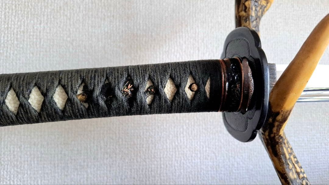 ※ワケアリ特価※　居合刀　2尺3寸　重さ930g（鞘払って）