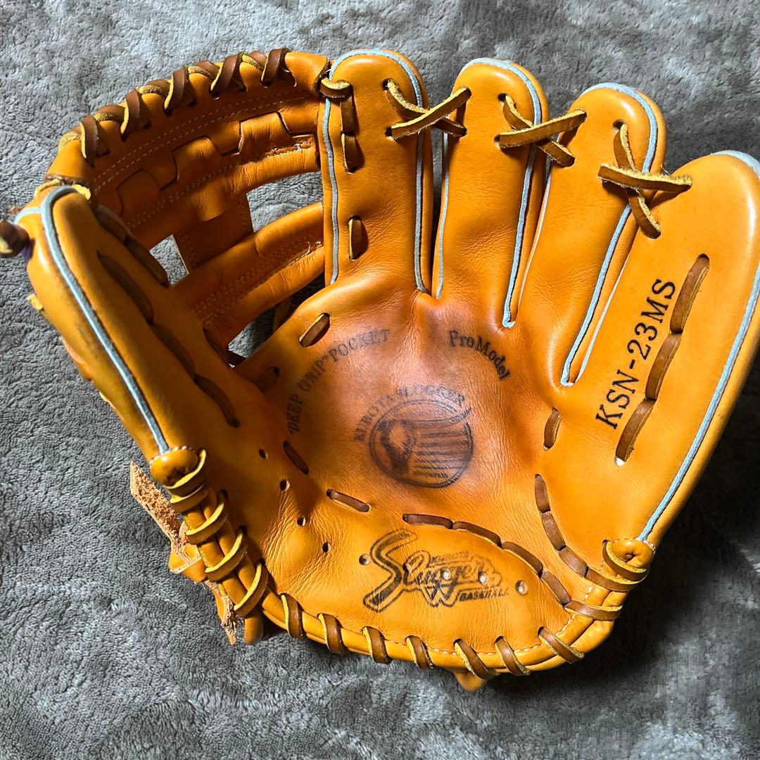 軟式　スラッガー　23MS 内野手用