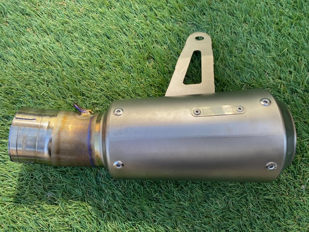 GSXR1000　アクラポビッチ　スリップオンラインマフラー