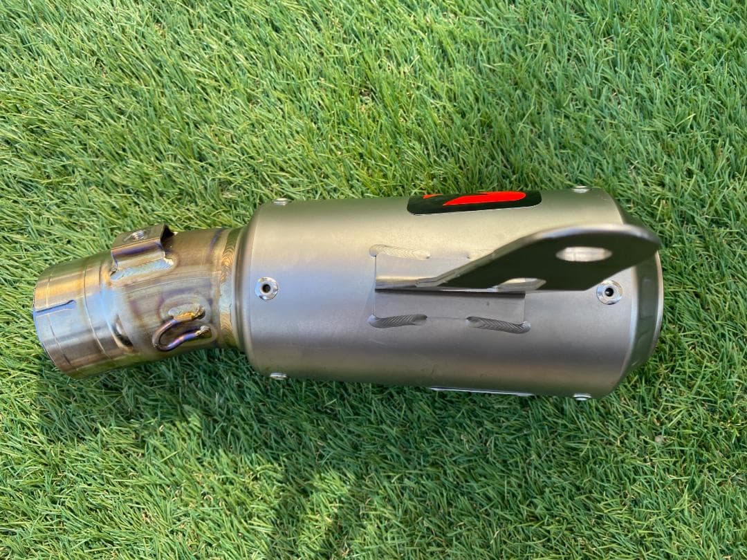 GSXR1000　アクラポビッチ　スリップオンラインマフラー