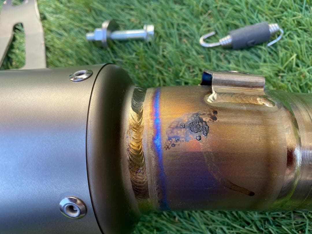 GSXR1000　アクラポビッチ　スリップオンラインマフラー