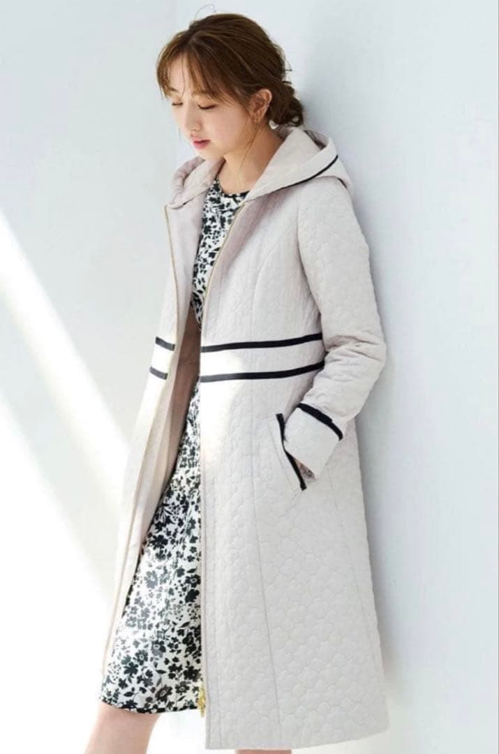 tocca トッカ　ロングコート新品未使用　タグつき ダウン　サイズ2 M相当