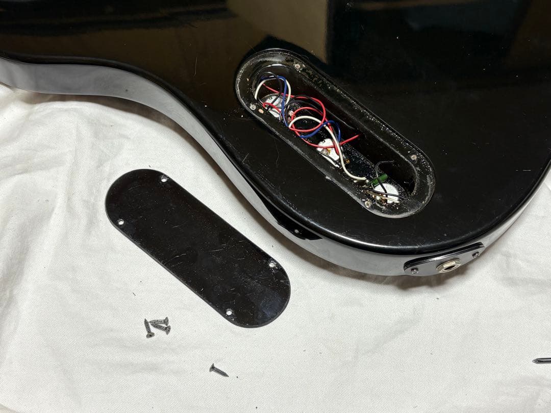 Fernandes エレキベース　ソフトケース付き　良品1905-02-1