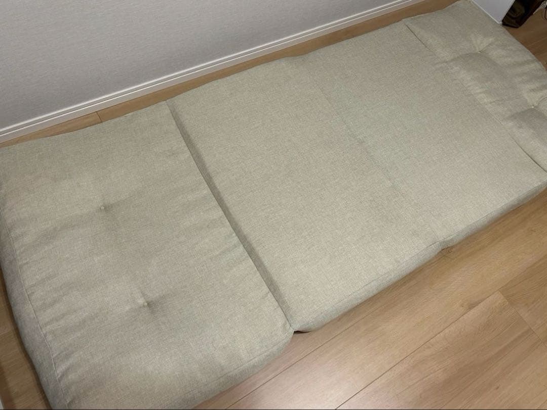 モダンデザイン 2人掛けローソファ ベージュ