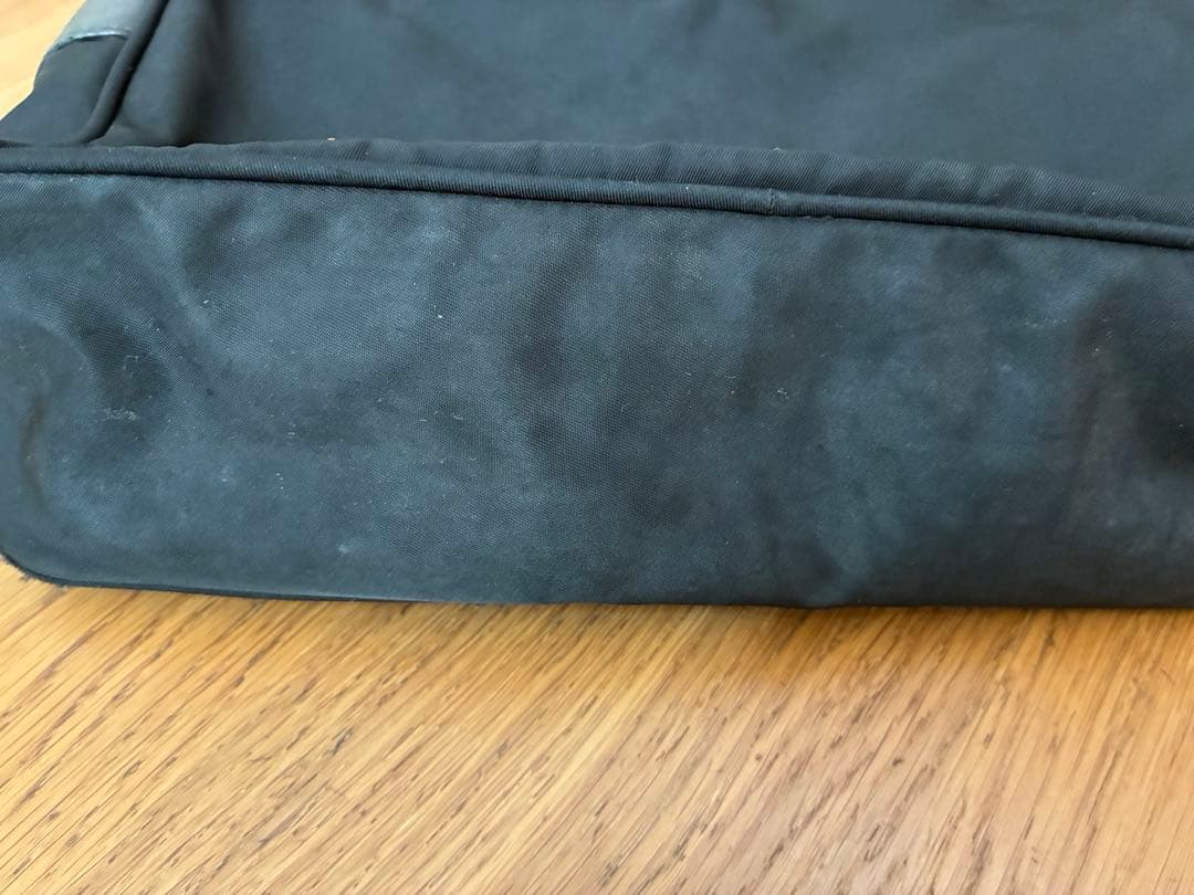 PRADA ブラック ショルダーバッグ　ジャンク