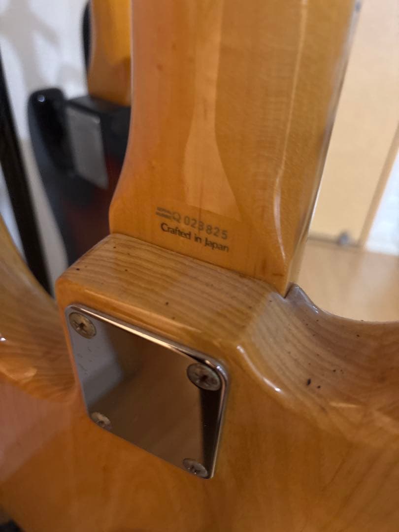 Fender Japan Precision Bass（フレットレス）