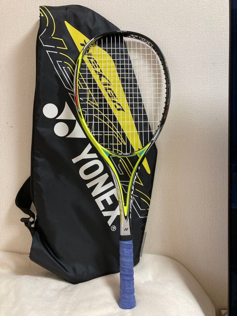 ソフトテニスラケット　ヨネックス　ネクシーガ70S