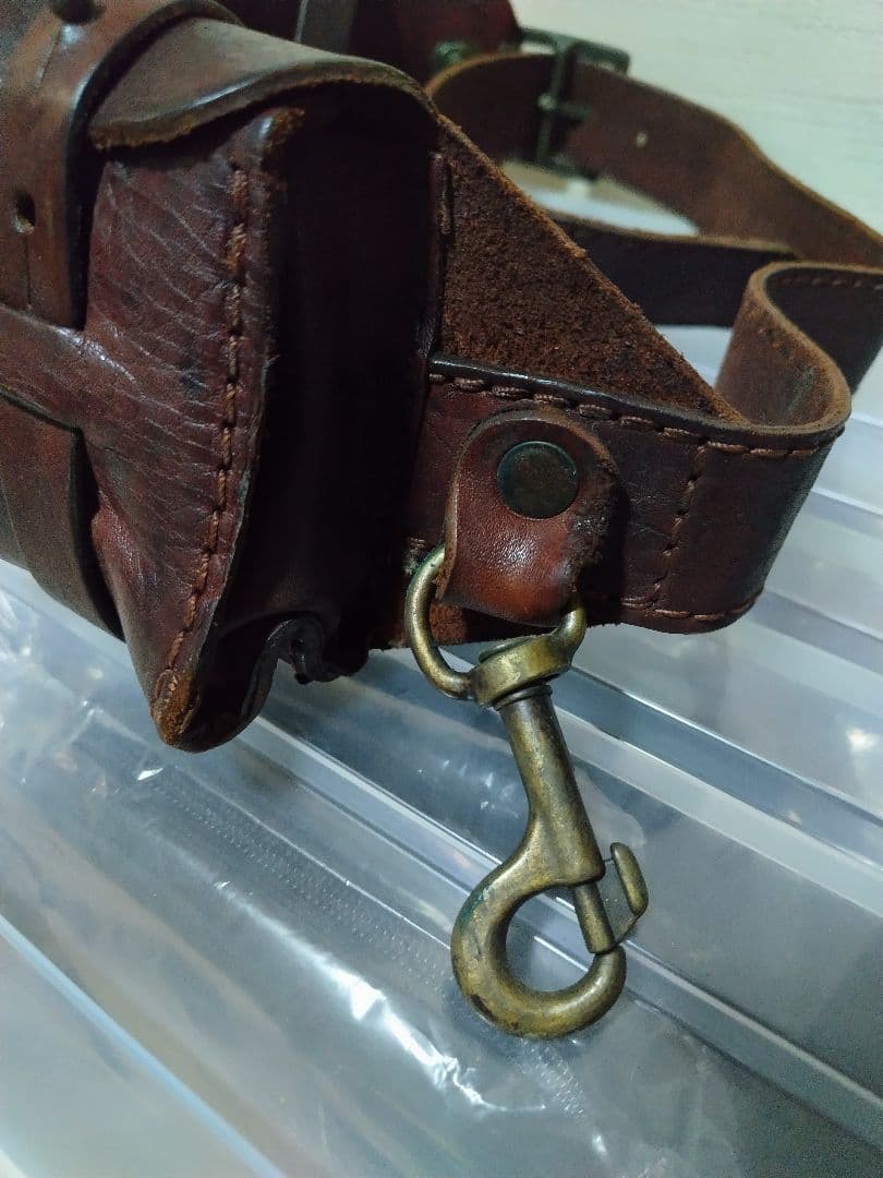 レザーバンダリア 5連 ミリタリー パンク