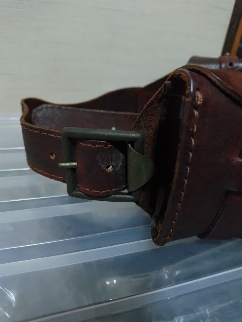 レザーバンダリア 5連 ミリタリー パンク