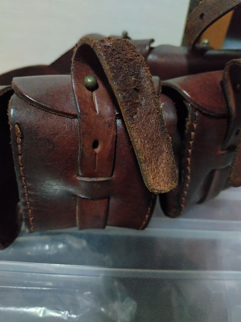 レザーバンダリア 5連 ミリタリー パンク