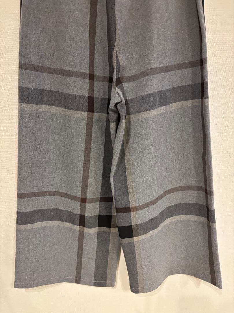 ビアズリー チェックウエストリブパンツ　グレー　2