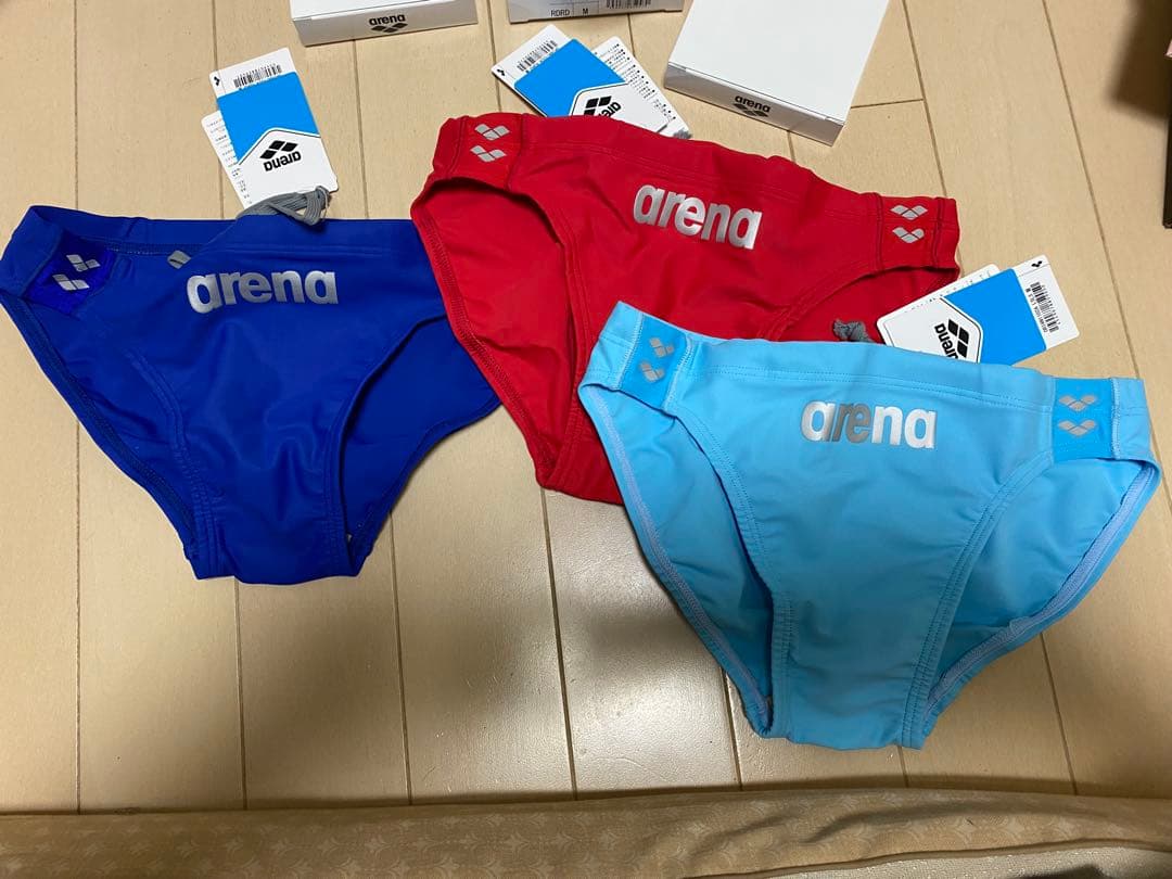 新品arena 競泳水着 3点セット 青 赤 水色