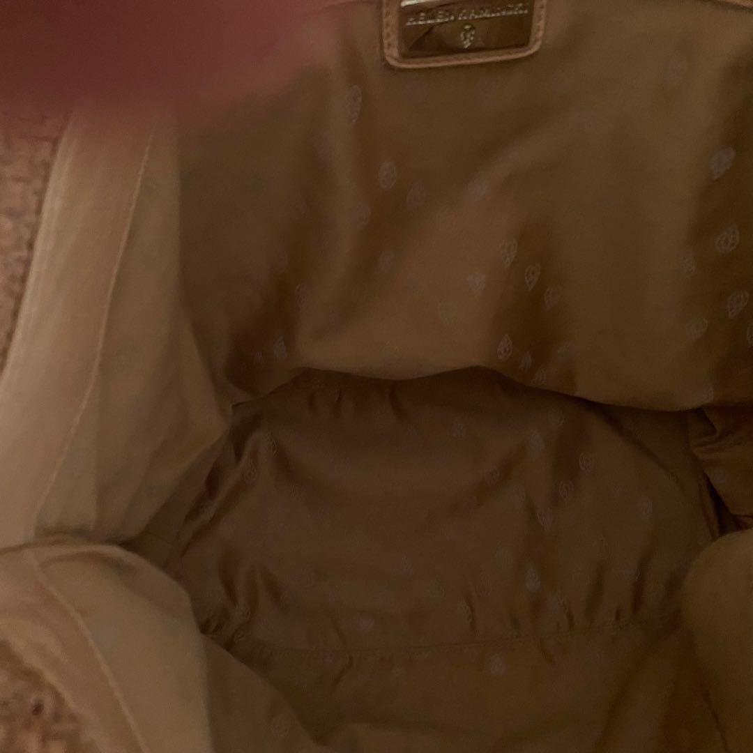 ヘレンカミンスキー　かごバッグ 内ポケット付き