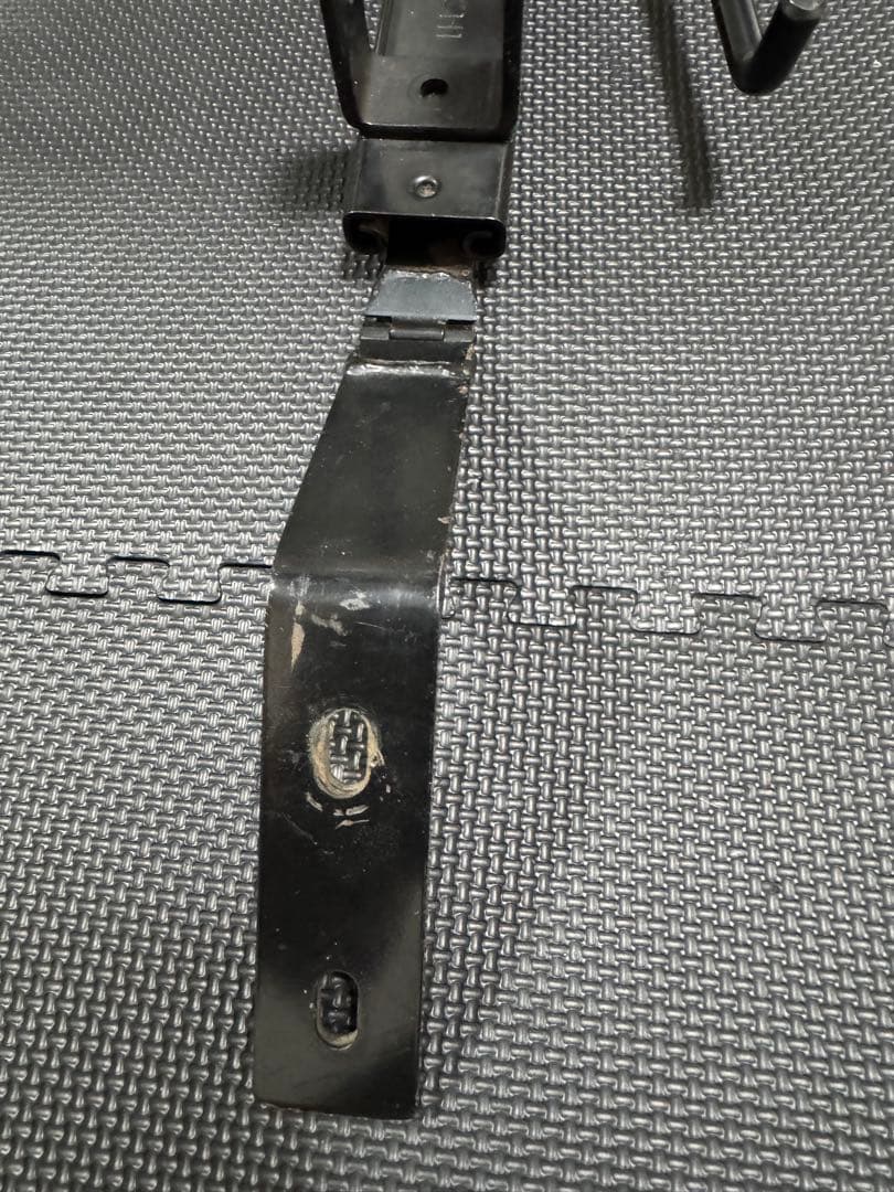 ja11ジムニー タニグチ製リアシートレール