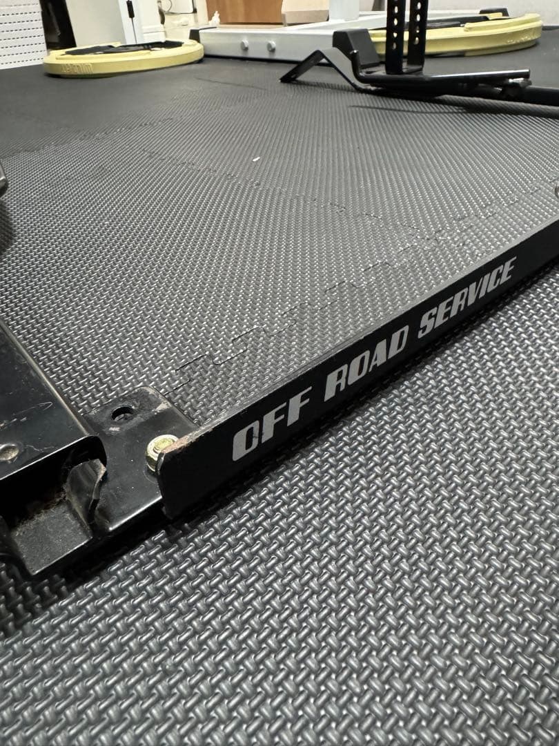 ja11ジムニー タニグチ製リアシートレール