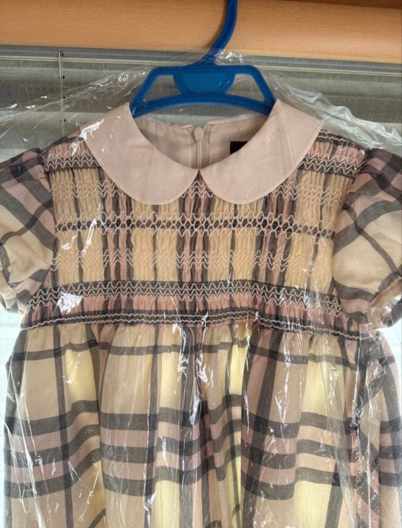 【クリーニング済み】Burberryチェック柄半袖ワンピース120㎝