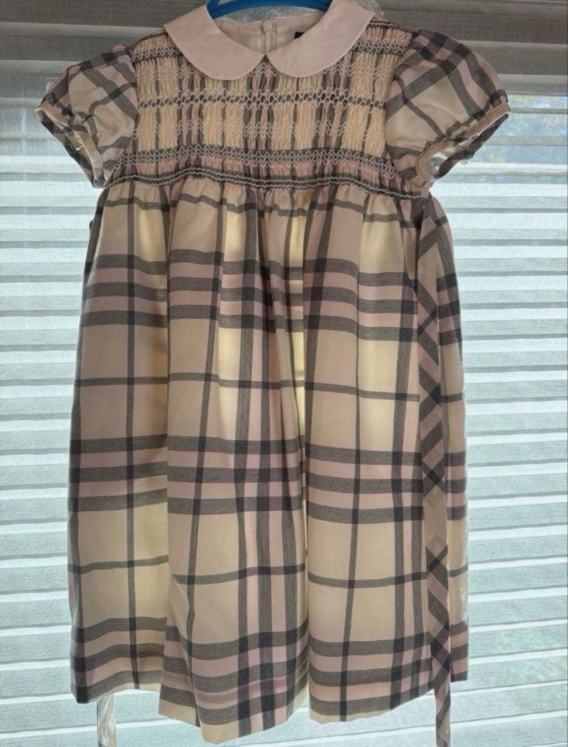 【クリーニング済み】Burberryチェック柄半袖ワンピース120㎝