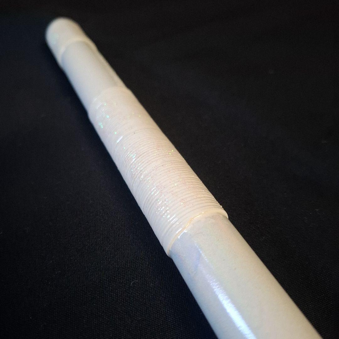 篠笛　4本調子　7穴　古典調　超鐵仕様　天地胴藤巻　ホワイト＋レインボー仕上げ