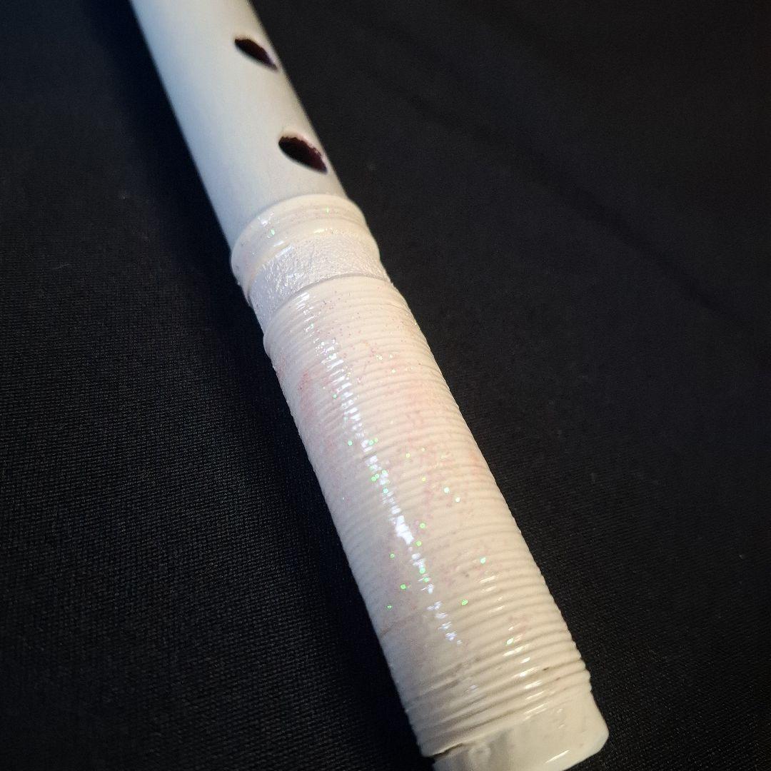 篠笛　4本調子　7穴　古典調　超鐵仕様　天地胴藤巻　ホワイト＋レインボー仕上げ