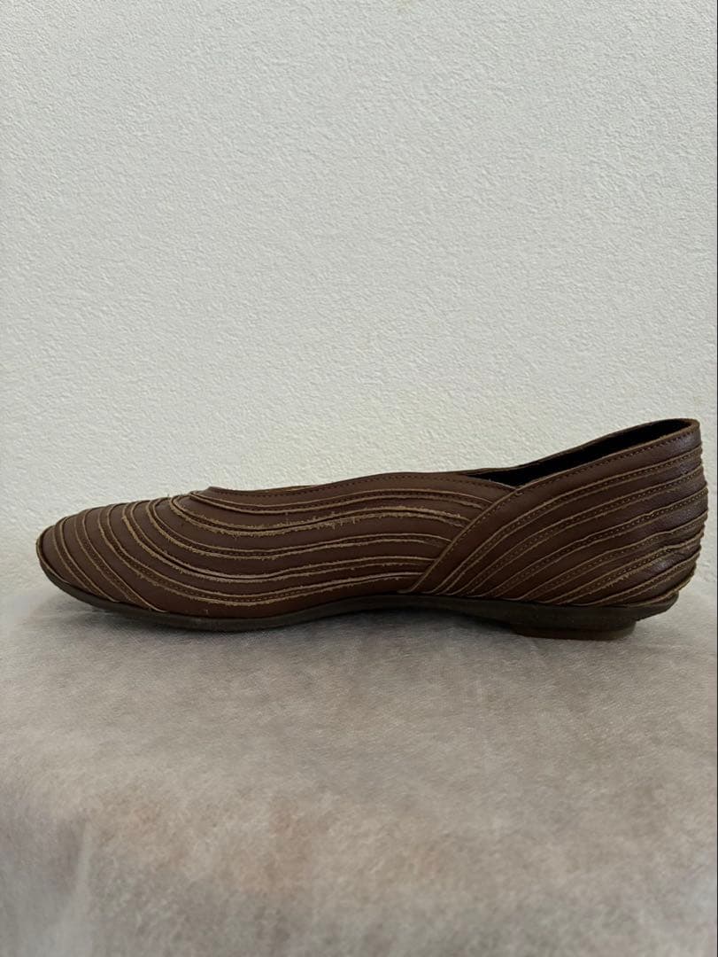 ヨーガンレール　ぐるぐるステッチシューズ24.5cm