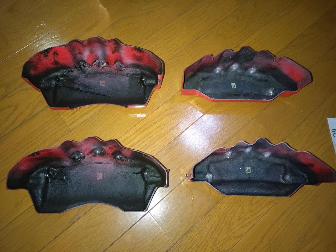 30アルファードヴェルファイアキャリパーカバー