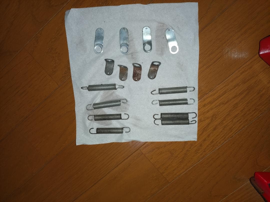 30アルファードヴェルファイアキャリパーカバー