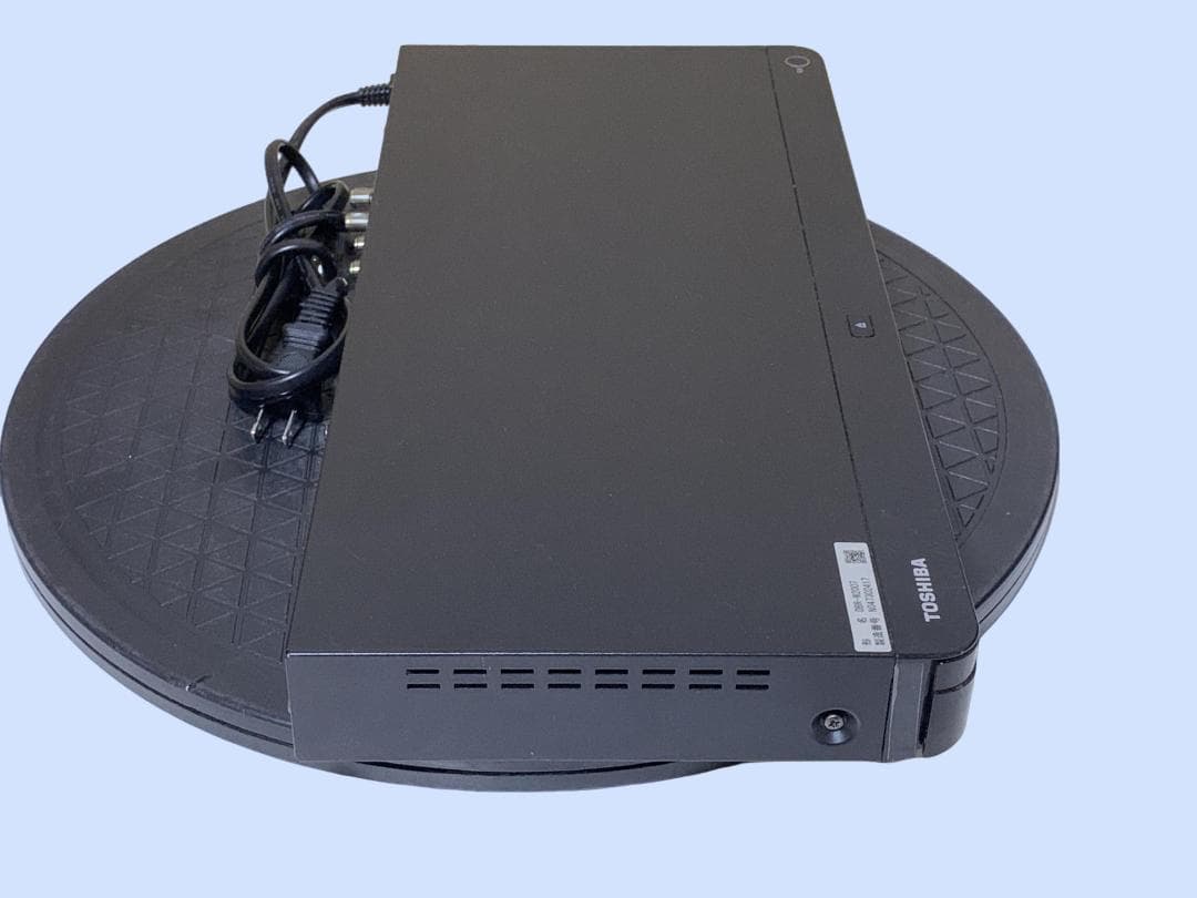 M8953 TOSHIBA ブルーレイディスクレコーダー DBR-W2007