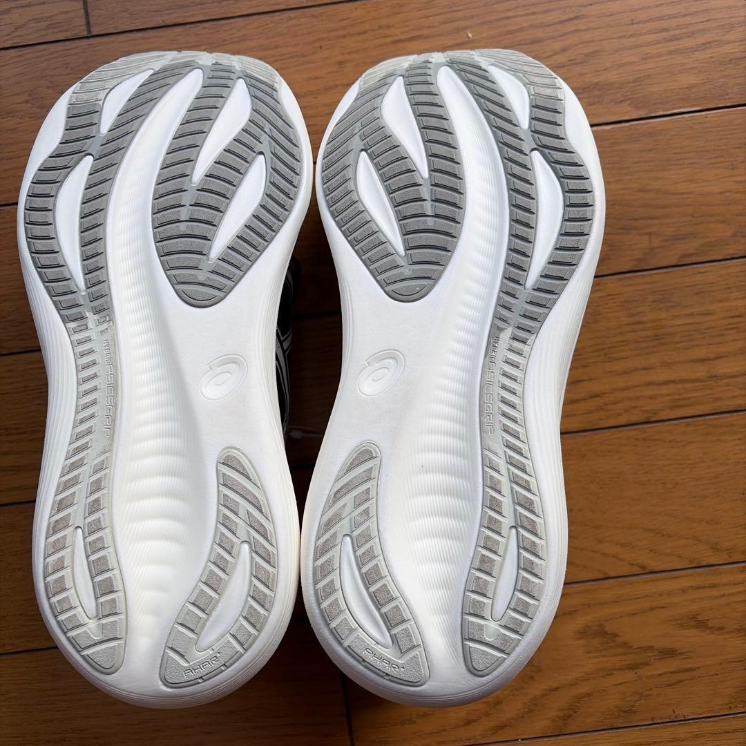 アシックスランニングシューズ25.0センチワイド