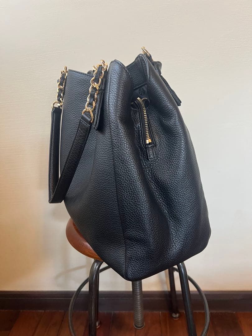 トリーバーチ　チェーントートバッグ