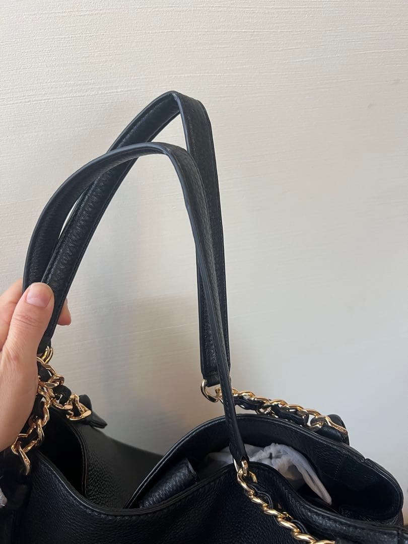 トリーバーチ　チェーントートバッグ